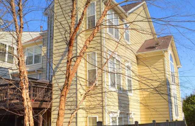 46704 MANCHESTER TERRACE