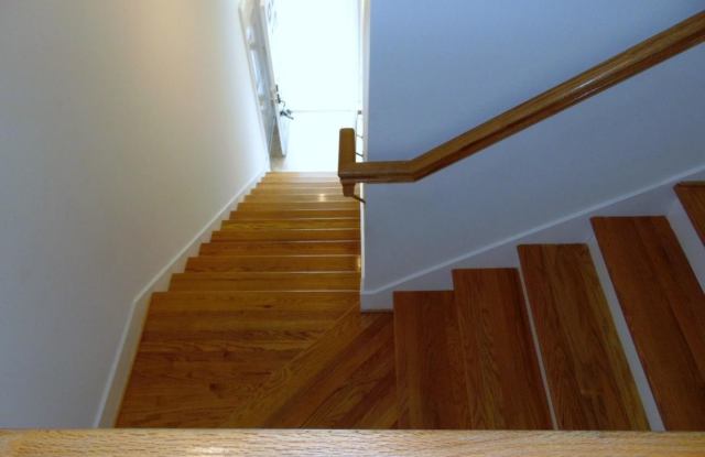 Photo of 300 Flowering Peach Court