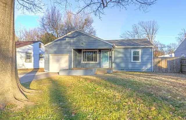 4679 S Troost Ave