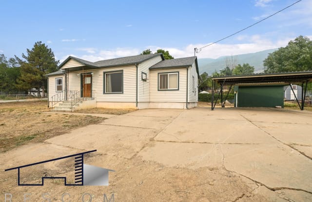 1270 E 700 N - 1270 East 700 North, Fruit Heights, UT 84037