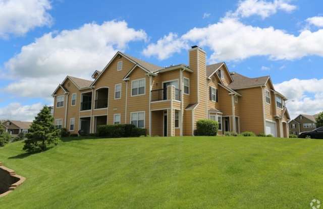 The Manor Homes Of Fox Crest