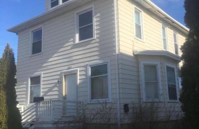 2207 North 15th street - 2207 A Upper
