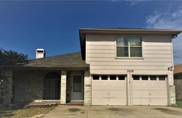 5558 Creekridge Drive - 5558 Creekridge Drive, Arlington, TX 76018