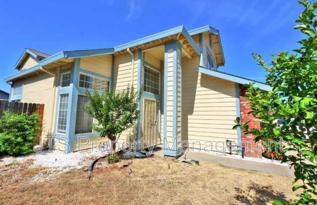 3709 Lily Hill Court