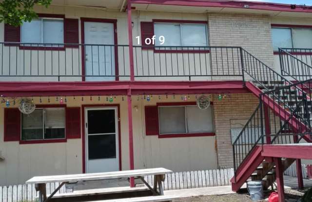Photo of 1455 Hillcrest Drive