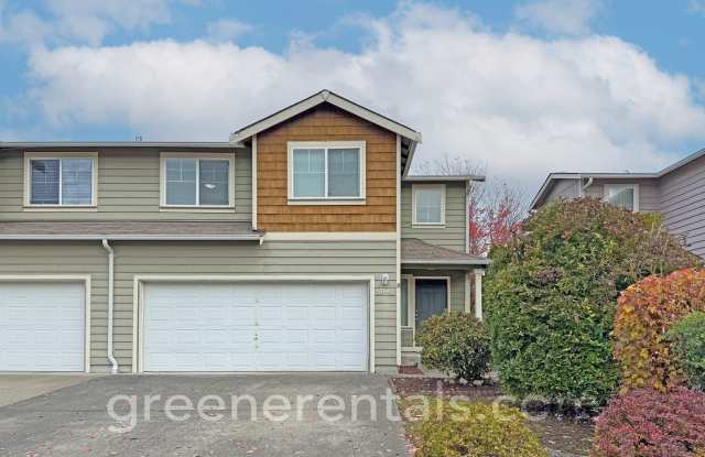 Photo of 3 Bed 2.5 Bath Townhouse in Lancaster off Marvin Rd