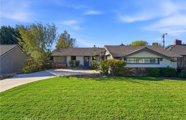 Photo of 9207 Whitaker Avenue