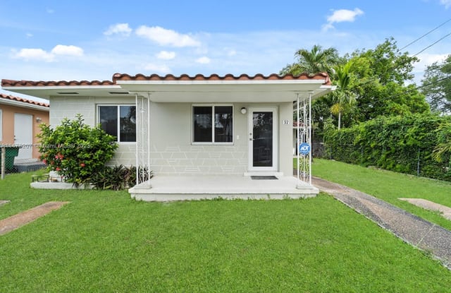 37 NW 49th Ave - 37 Northwest 49th Avenue, Miami, FL 33126