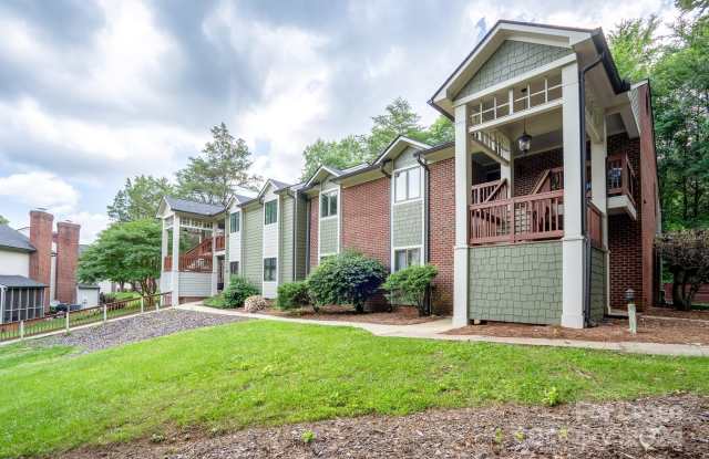 3263 Carlyle Drive
