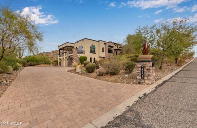 36138 N SUMMIT Drive