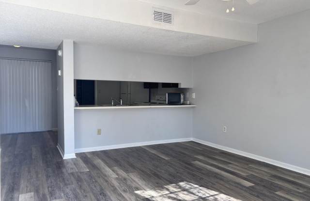 413 NW Sea Lane unit: A