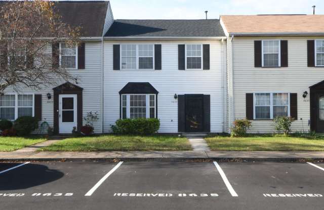 Photo of 8635 UNION Place