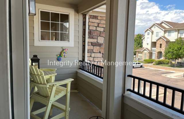 Photo of 2 Bed/2 Bath, 1,320 Sqft - 452 Black Feather Loop #618 Castle Rock, CO 80104