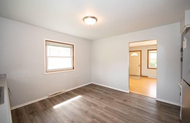 2418 23rd Avenue Northwest