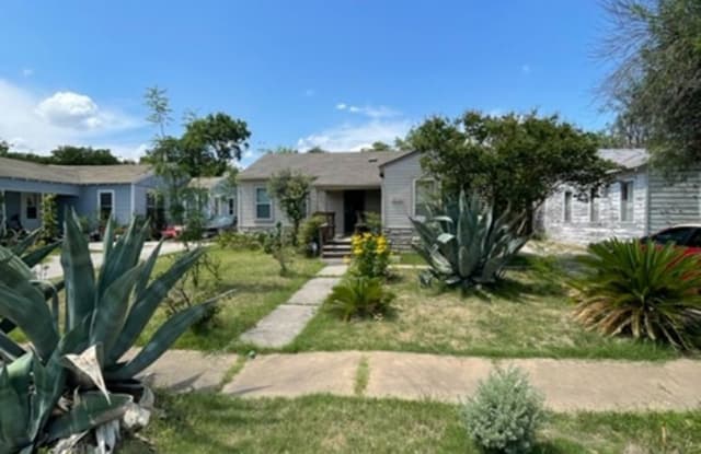 415 W Norwood Ct - 415 West Norwood Court, San Antonio, TX 78212