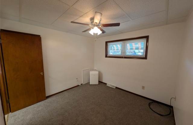 3688 W LAKE Road unit: 2