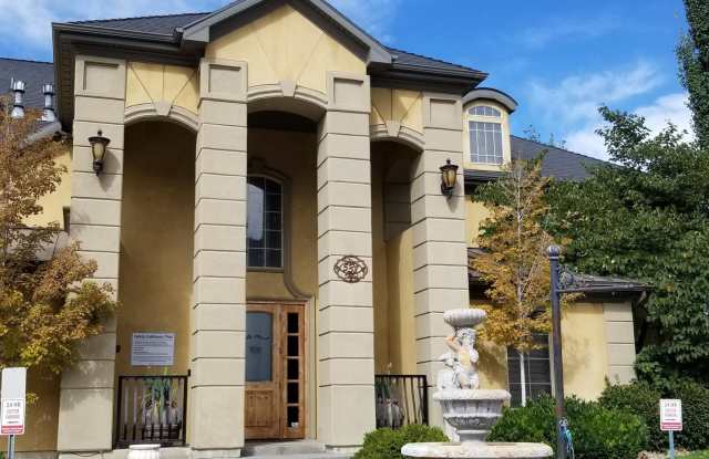 Photo of 574 S 2150 W #104