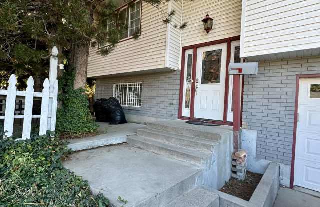 735 East 15th North Street - B