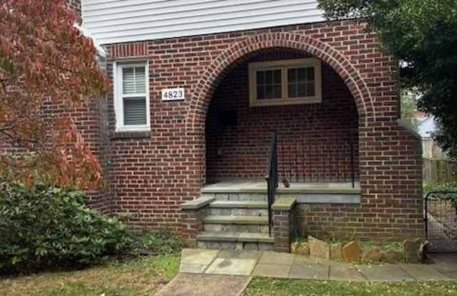 Photo of 4823 WESTERN Avenue NW