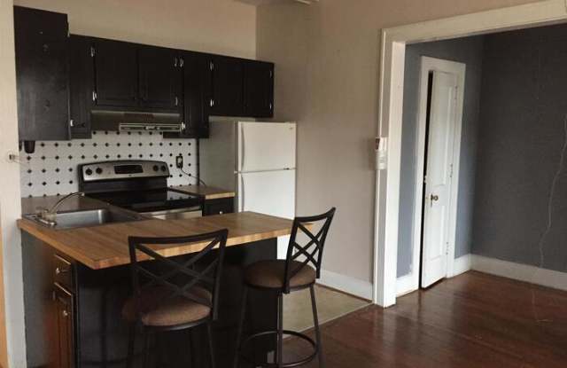 232 West McLelland Avenue