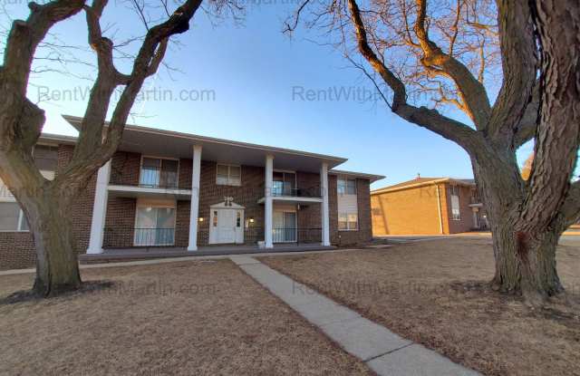 FOR RENT- 780 Russell Rd #2