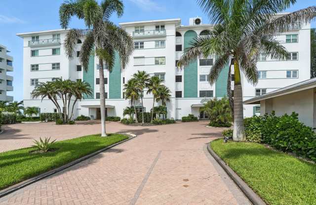 2011 Gulf Shore Boulevard North - 1