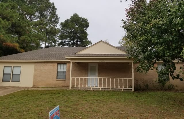 720 Shumard Oak St - 720 Shumard Oak Street, Nacogdoches, TX 75964