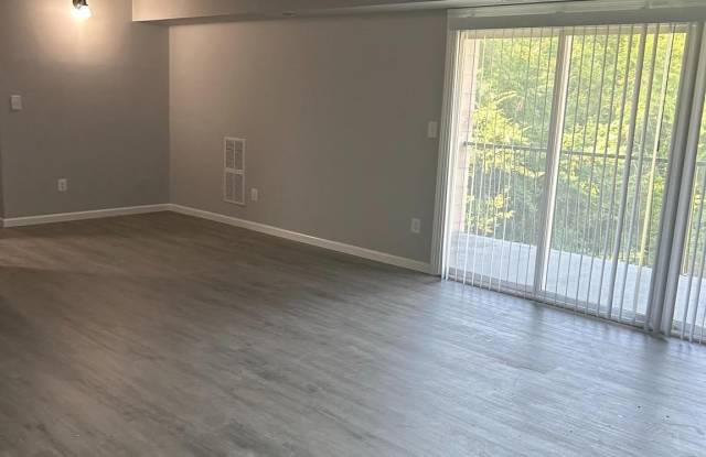 7701 AREHART DRIVE unit: 1314