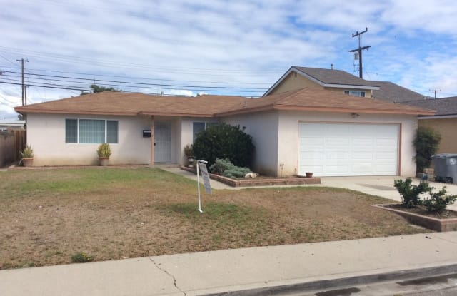 205 Glacier Avenue - 205 Glacier Avenue, Oxnard, CA 93033