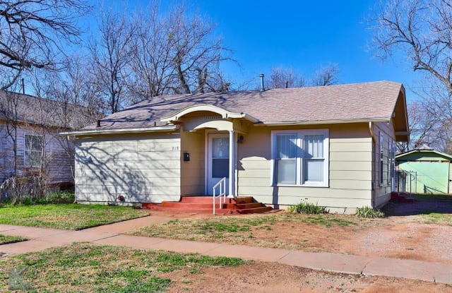 918 Beech Street - 918 Beech Street, Abilene, TX 79601