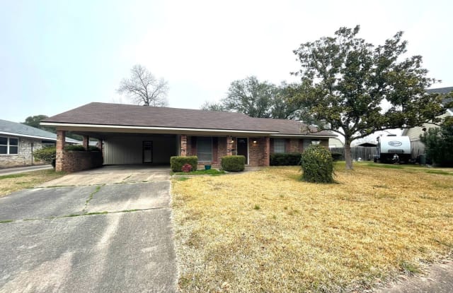 430 Kenshire Court - 430 Kenshire Court, Shreveport, LA 71115