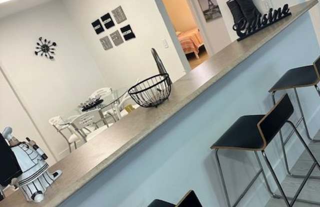 17050 North Bay Road - 1Apt 806