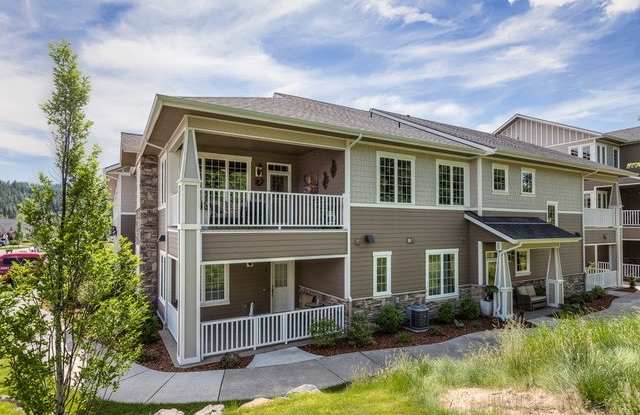 2 bed 2 bath condo- MILL RIVER Community