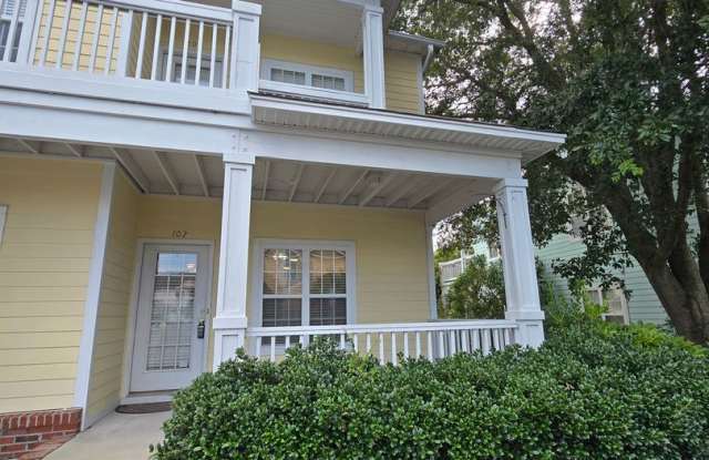 Trolley Path - MOVE IN SPECIAL - $500 OFF FIRST MONTH'S RENT - Minutes to Downtown WILM, Novant Medical Center, Independence Mall  More!