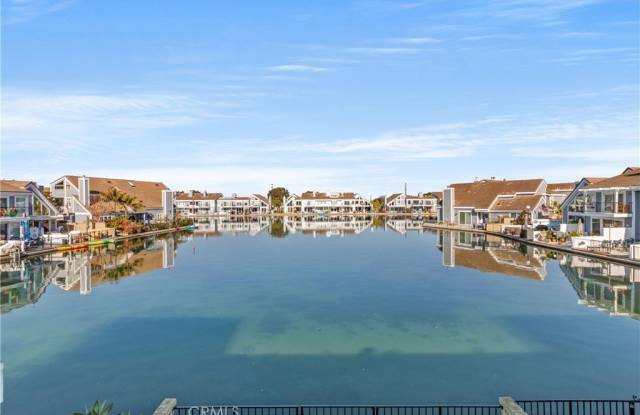 16121 Saint Croix Circle