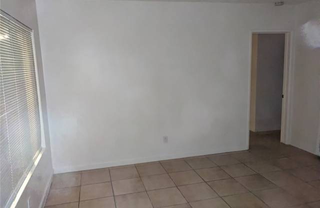 8012 DUESLER Lane
