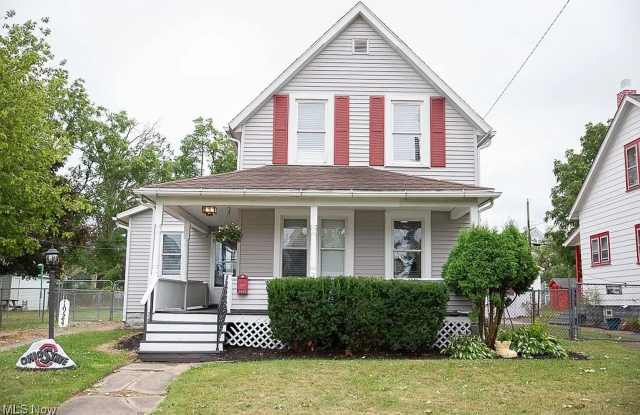 4 Bedroom 1 Bathroom House in Lorain