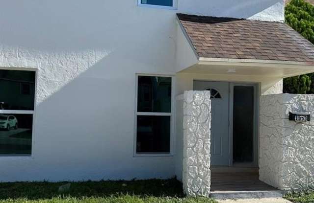 Photo of 1353 Silverado