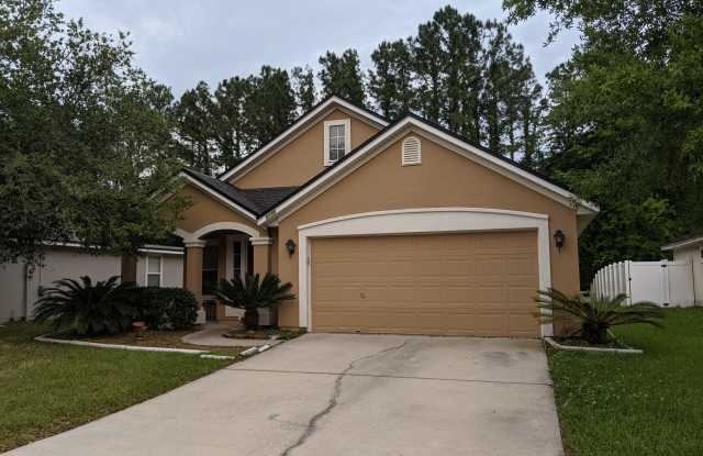 1125 Moosehead Dr