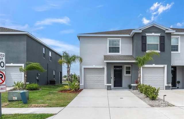 Photo of 16177 GLOWING GROVE AVENUE