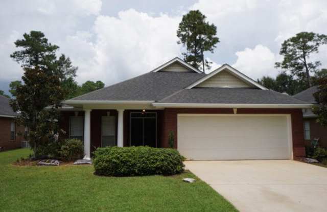 Photo of Walking Distance to Gulf Shores School!