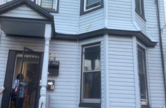 Photo of 430 Shepherd Avenue