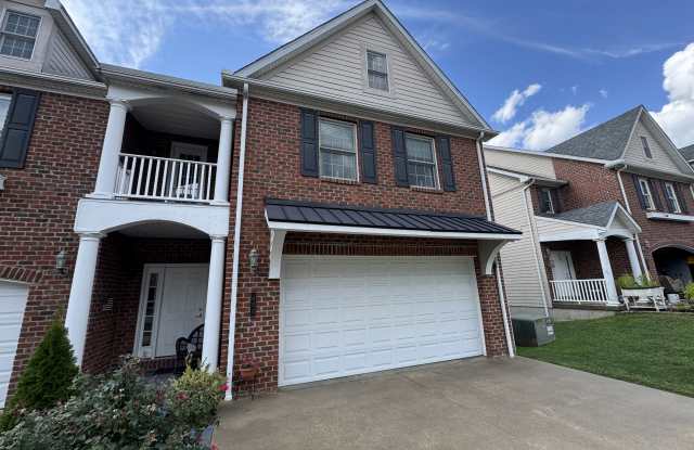 400 Saint Andrews Drive - 1