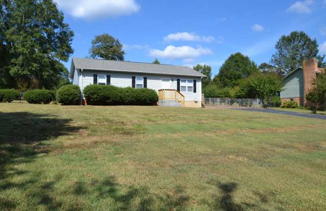 Great 3 BR 2 BA home -Super Location - Vinyl Plank Floors photos photos