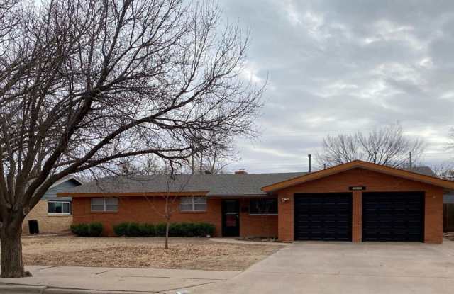 Photo of 3011 55th Street