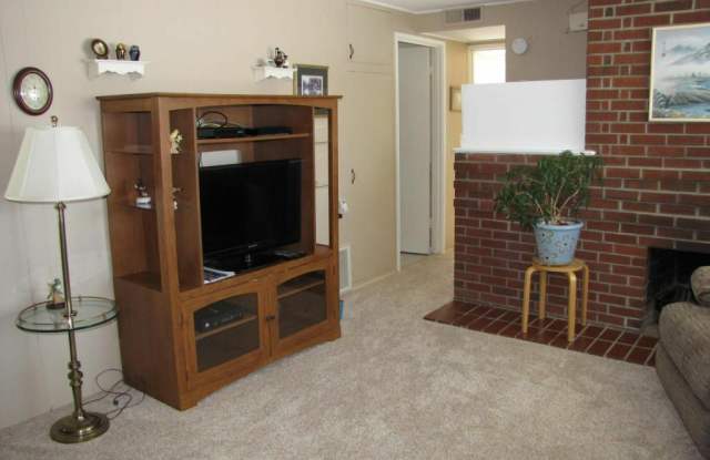 Photo of 4215 North 100th Street