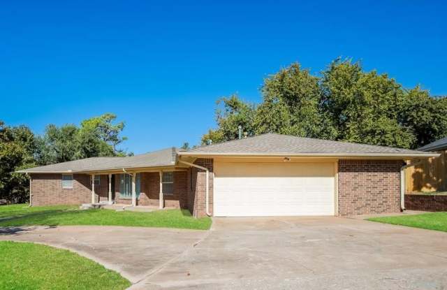 1000 East Drive