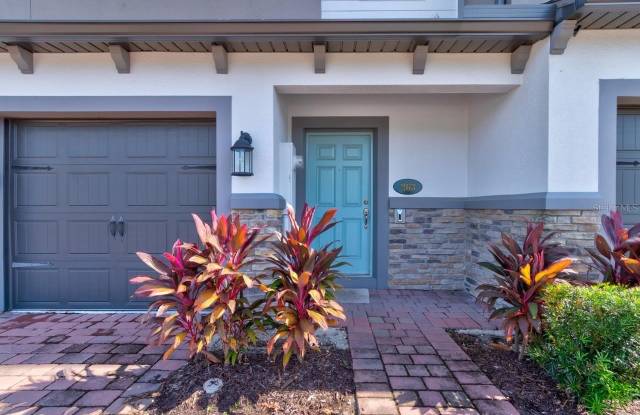 263 CAPE HONEYSUCKLE PLACE