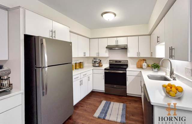 Stunning views. Serene atmosphere. Superb Edina. 3 Large Bedrooms + Office Space.