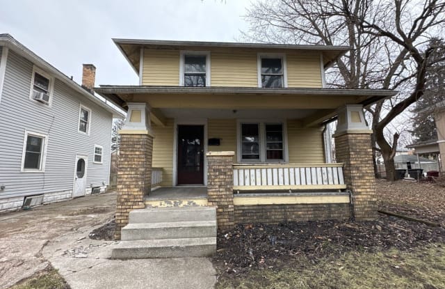 2126 Thompson Ave - 2126 Thompson Avenue, Fort Wayne, IN 46802